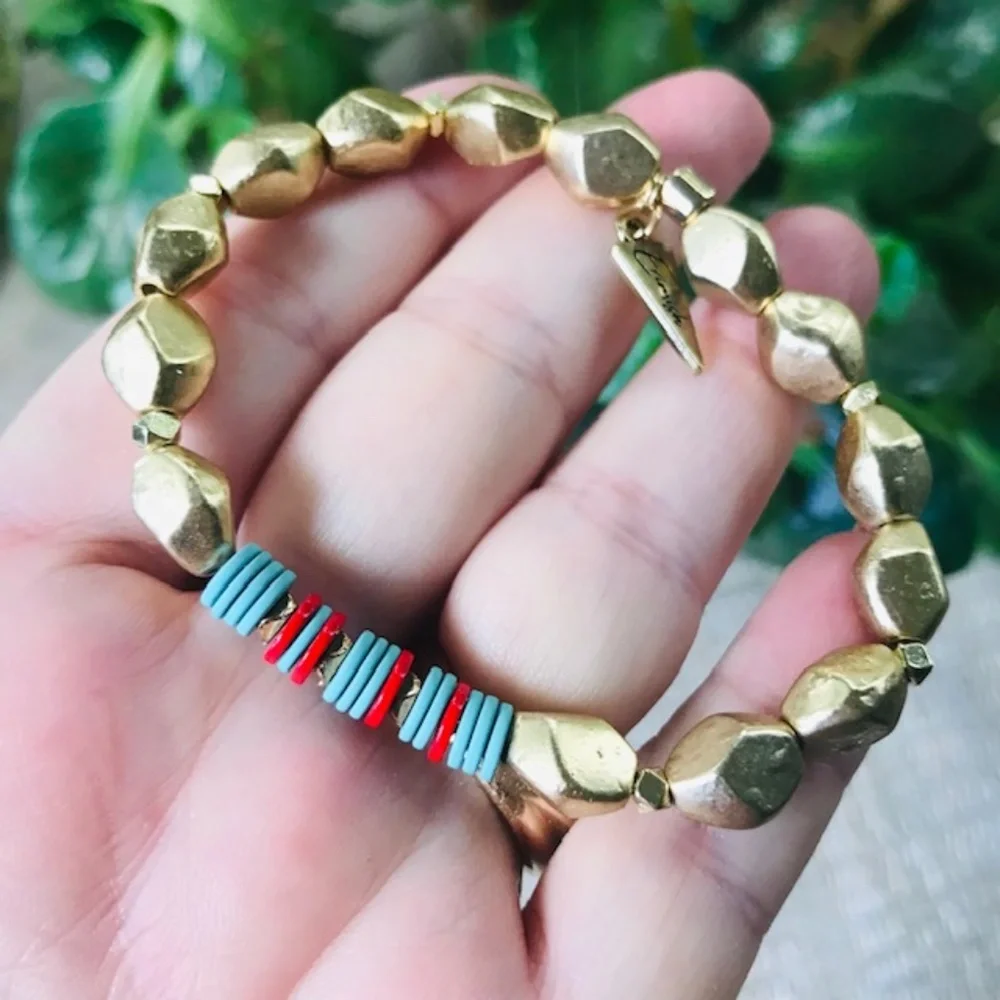 ERIMISH BRACELETS ⭐️ New SEA-MIST GOLD PYRAMID STUDDED LEATHER 4 PC STACK NWT - Picture 5 of 15